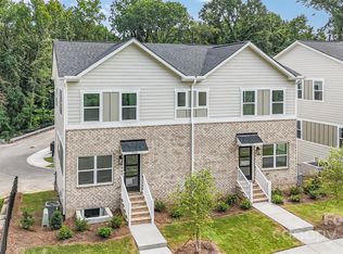 3932 Hager Dr, Charlotte, NC 28208