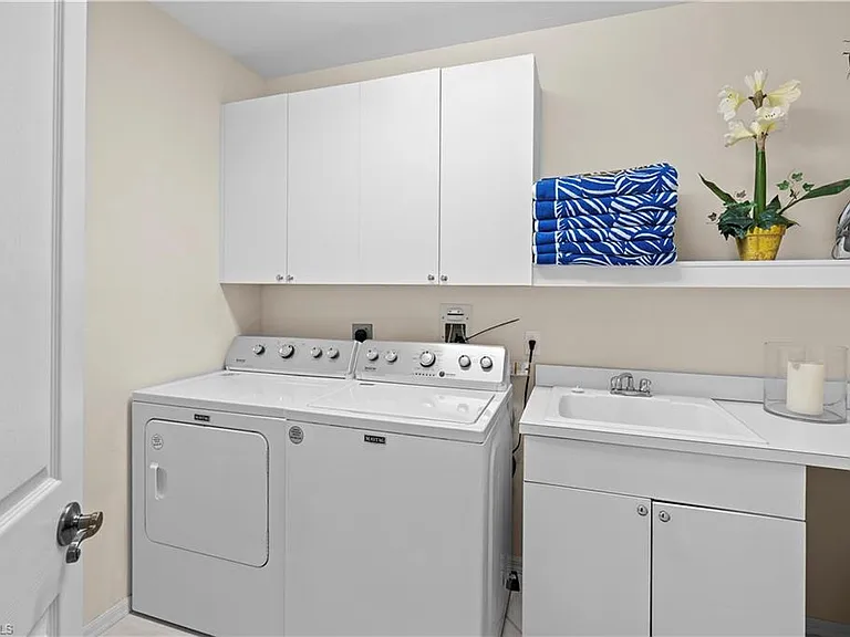 400 Flagship Dr #1008 — Photo 23