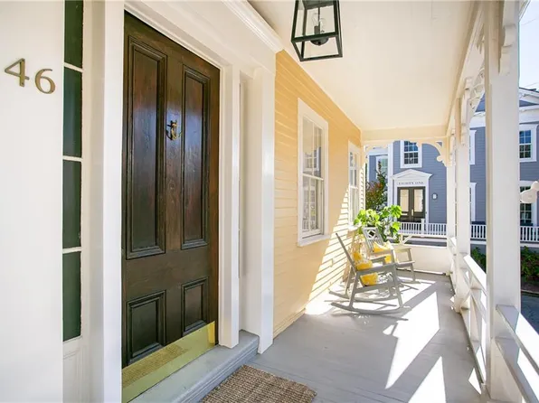 46 Corne St, Newport, RI 02840