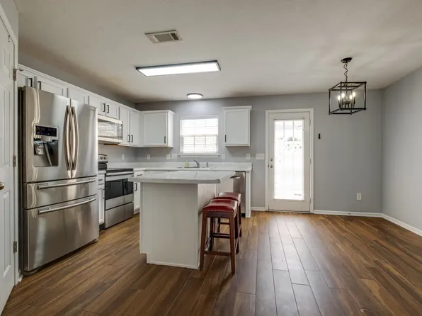 1778 Red Jacket Dr, Antioch, TN 37013