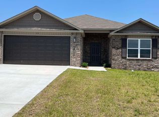 35 Sun Drenched Trl, Conway, AR 72032