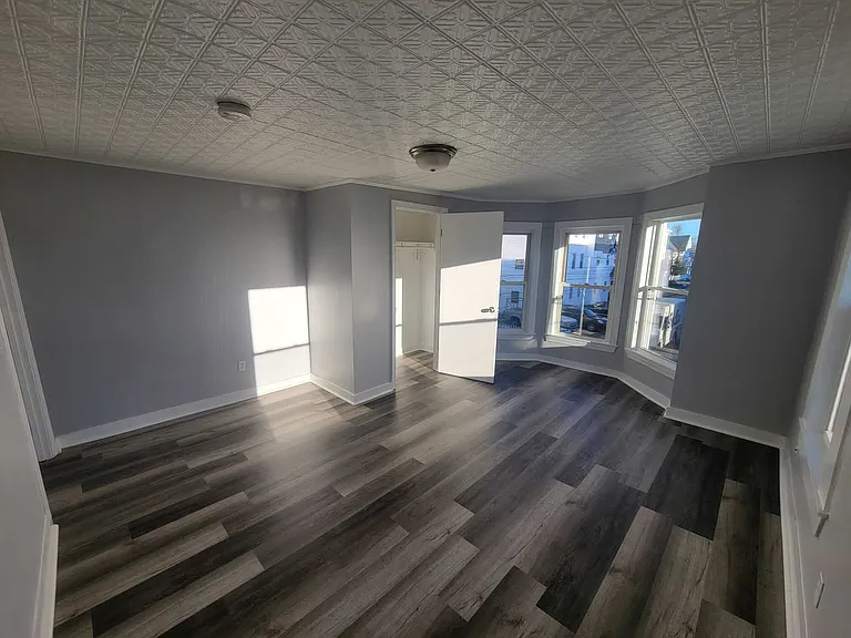 29 Pleasant Pl — Photo 8