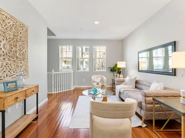 327 Cereza Pl, San Jose, CA 95112