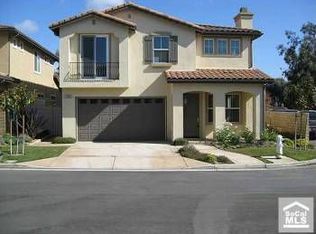 2104 Canyon Cir, Costa Mesa, CA 92627