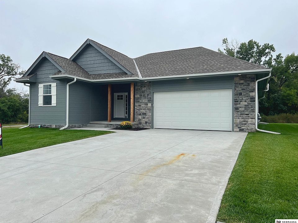 2701 Krejci Blvd, Blair, NE 68008 Zillow