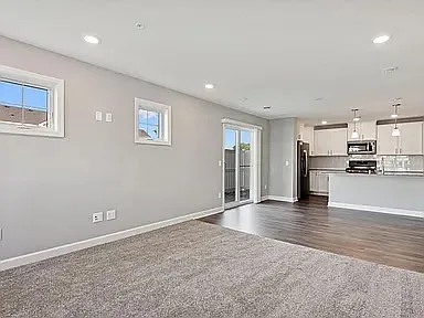 11022 Zest St NE #E — Photo 4