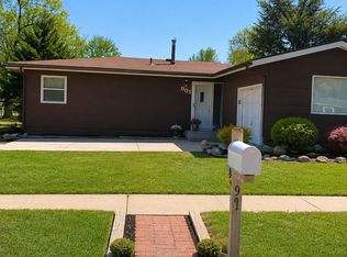 901 N Wilbur Ln, Wichita, KS 67212
