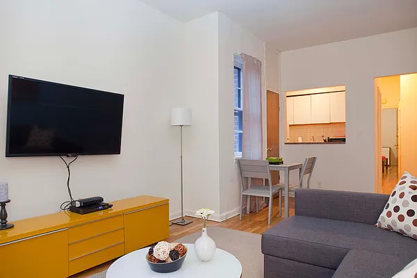 Rented by Big Apple Living | media 25