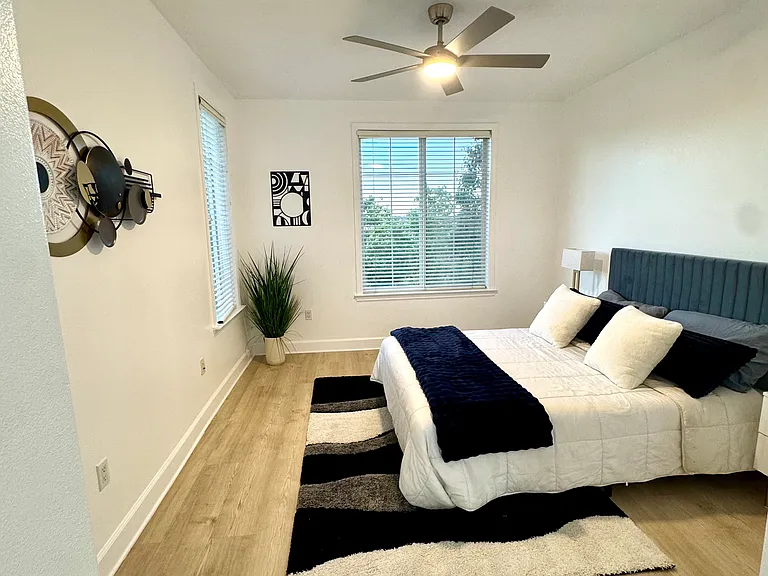 1800 Alma Ave #306 — Photo 4