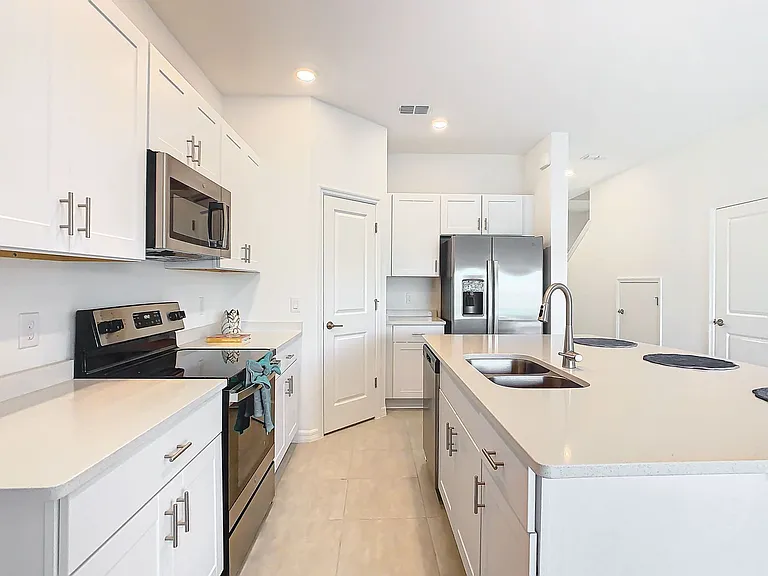 3588 Landing Net Dr — Photo 11