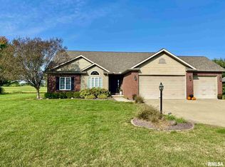 5113 S Cameron Ln, Mapleton, IL 61547