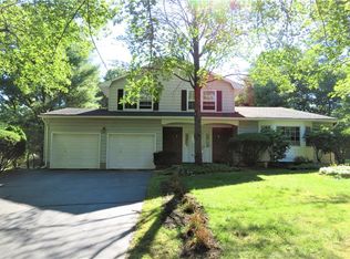 6 Lenape Ln, East Brunswick, NJ 08816