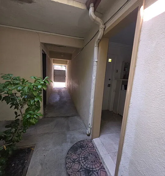 309 Broadway St #19 — Photo 34
