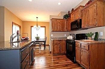 2nd image of 12014 Petersburg St NE