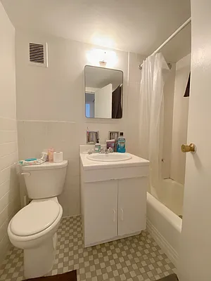 Rented by Compass | media 15