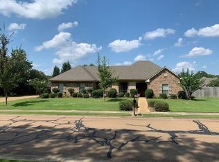 310 Towne St, Brandon, MS 39042