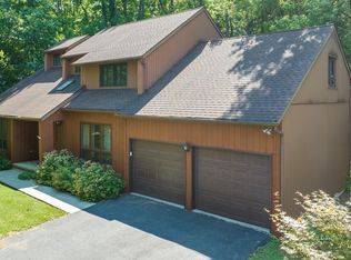 5745 Leesport Ave, Reading, PA 19605