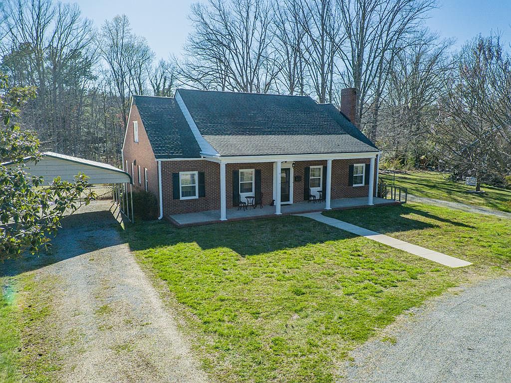 811 W High St, South Hill, VA 23970 Zillow