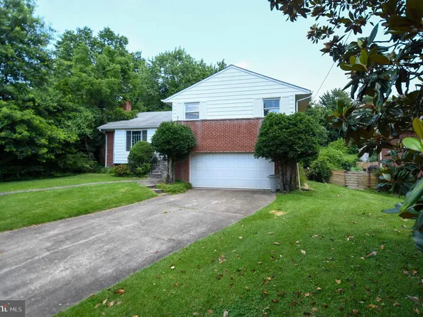 2016 Cascade Rd, Silver Spring, MD 20902