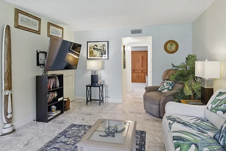5400 Highway A1A #B8 — Photo 10
