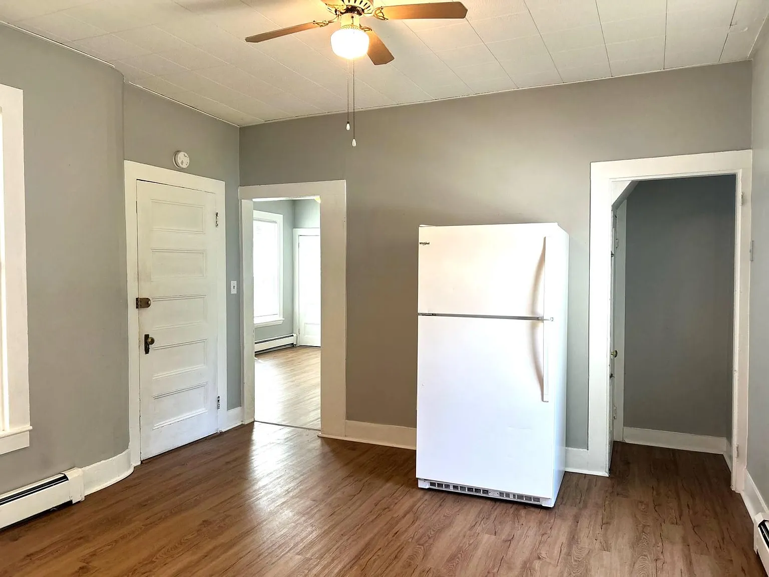 2 bed, $2,150 — Photo 3