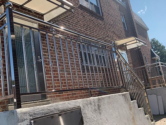 3rd image of 2915 Cottman Ave #1