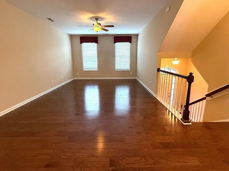 545 Old Mill Village Dr — Photo 3