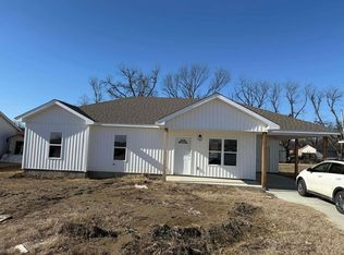 514 9th St, Marked Tree, AR 72365