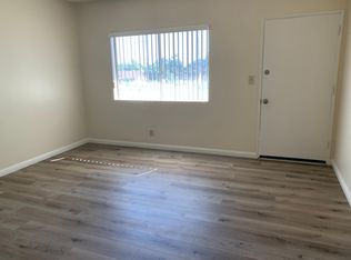 8821 Stoakes Ave #8, Downey, CA 90240