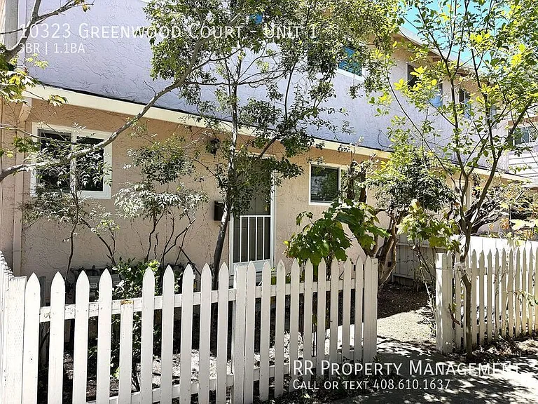 10323 Greenwood Ct #1 — Photo 1