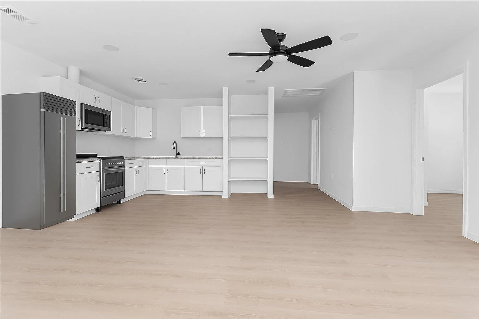 3 bed, 1.0 bath, $1,500 — Photo 1