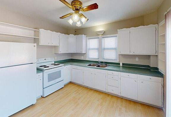 2nd image of 311 N 12th St