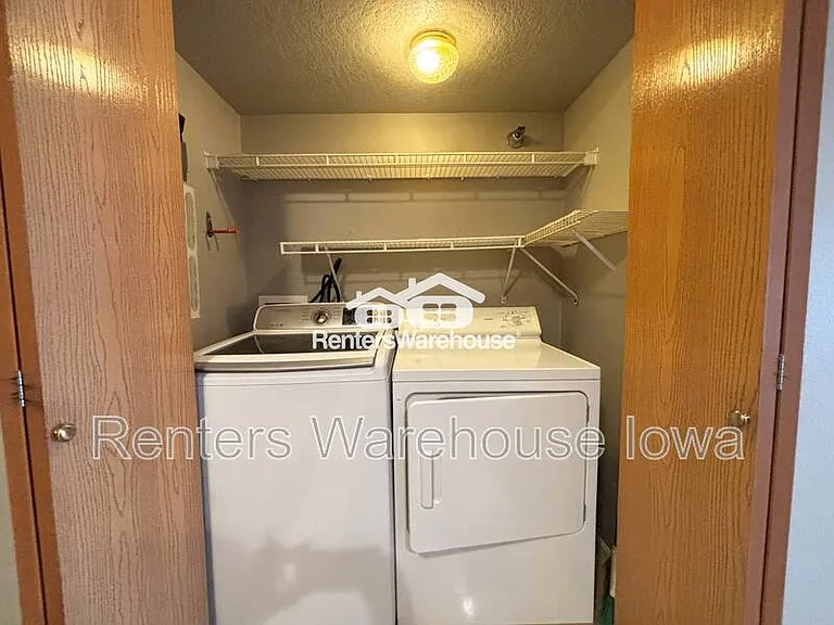 10151 Sutton Dr #8 — Photo 5