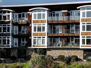 445 Avenue G UNIT 403, Seaside, OR