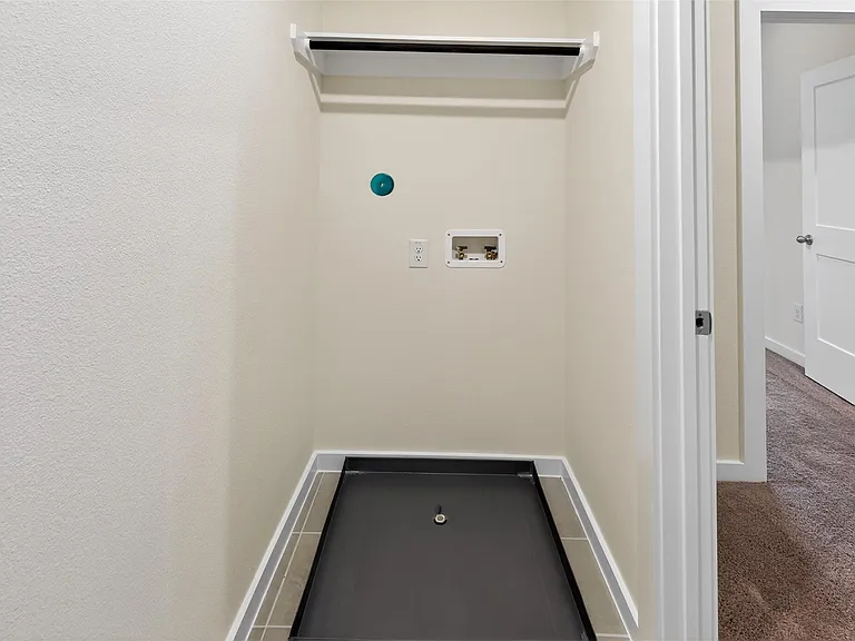 9113 Highland Northern Way — Photo 25