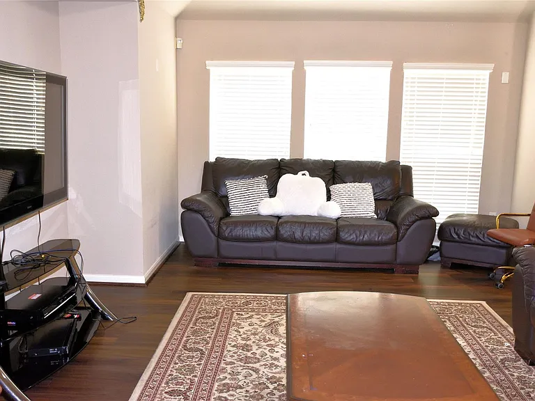 5106 Autumn Rose Ln — Photo 23