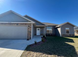 180 Andrews Dr, Saint Robert, MO 65584