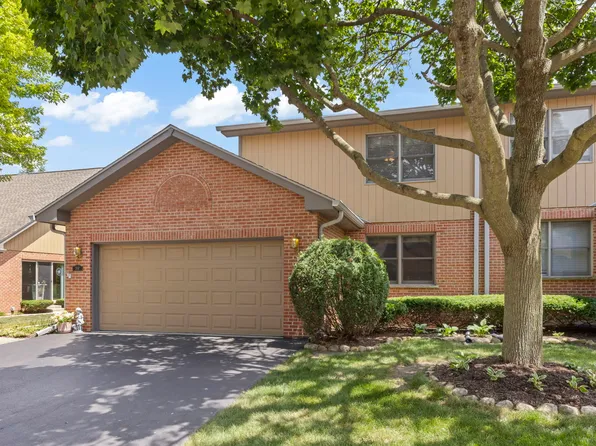 207 Ashley Way, Bloomingdale, IL 60108