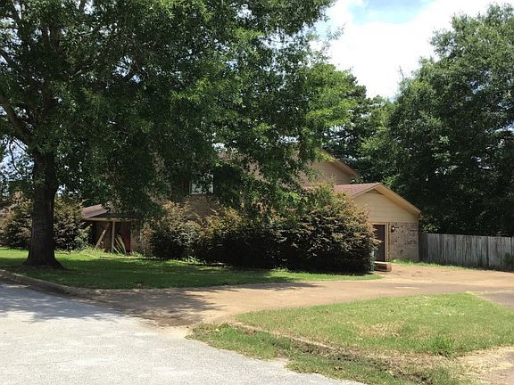 4th image of 1523 Duncan Dr