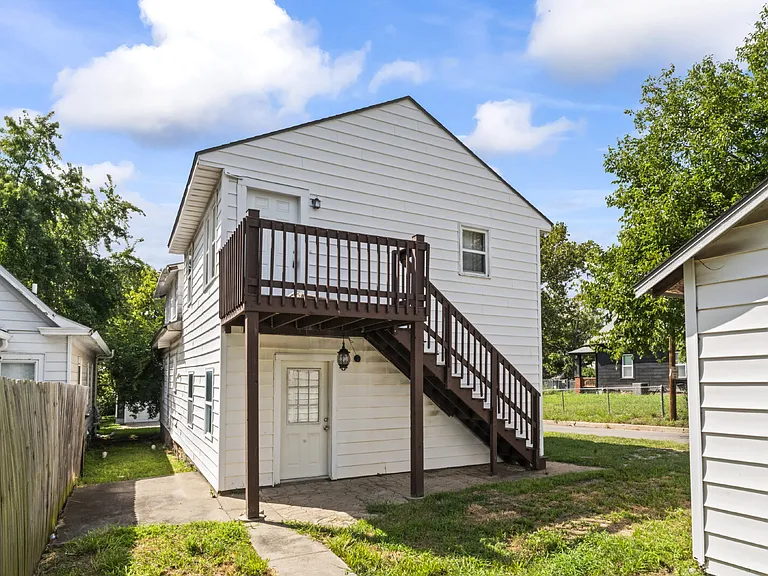 343 Cambridge St — Photo 22