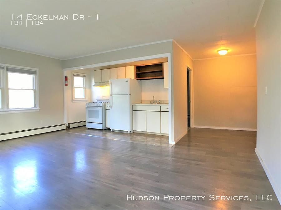 1st image of 14 Eckelman Dr APT 1