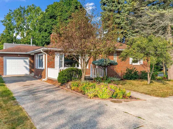 4281 Gratiot Ave, Fort Gratiot, MI 48059