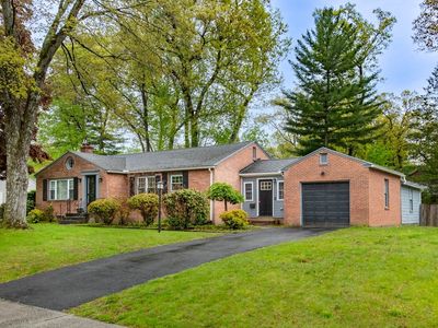 535 Converse St, Longmeadow, MA, 01106