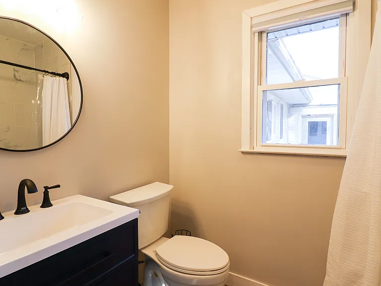 14 Donat Dr — Photo 14