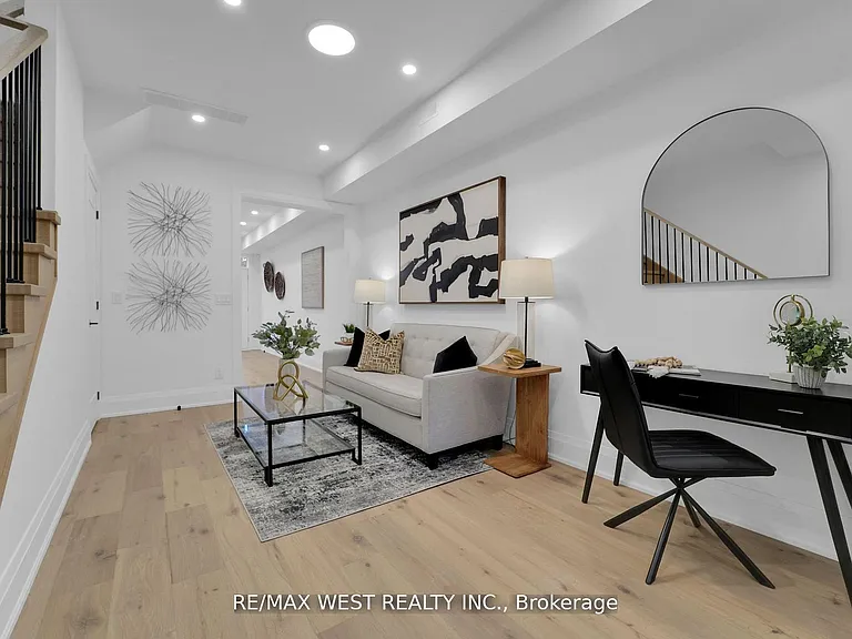 521 Saint Johns Rd #UPPER — Photo 6
