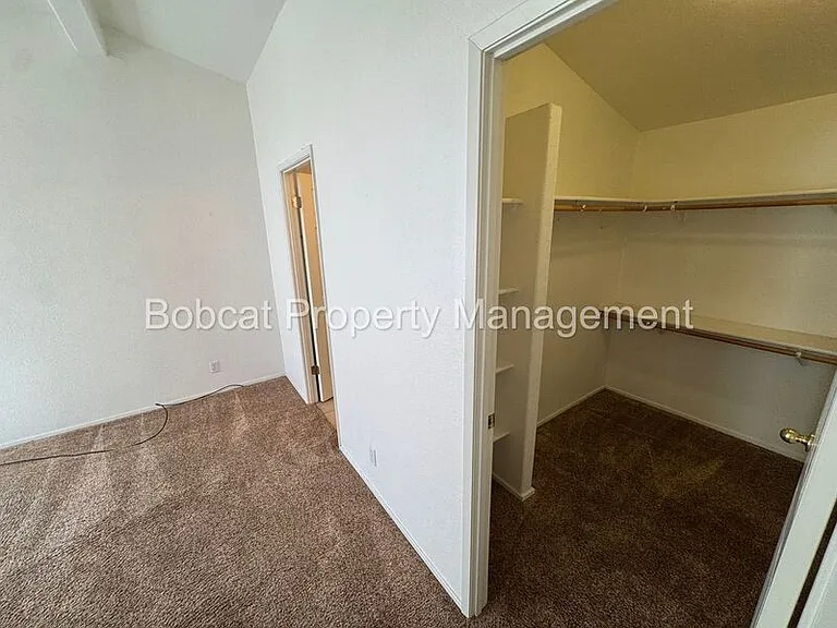 1129 Gambrel Dr — Photo 19
