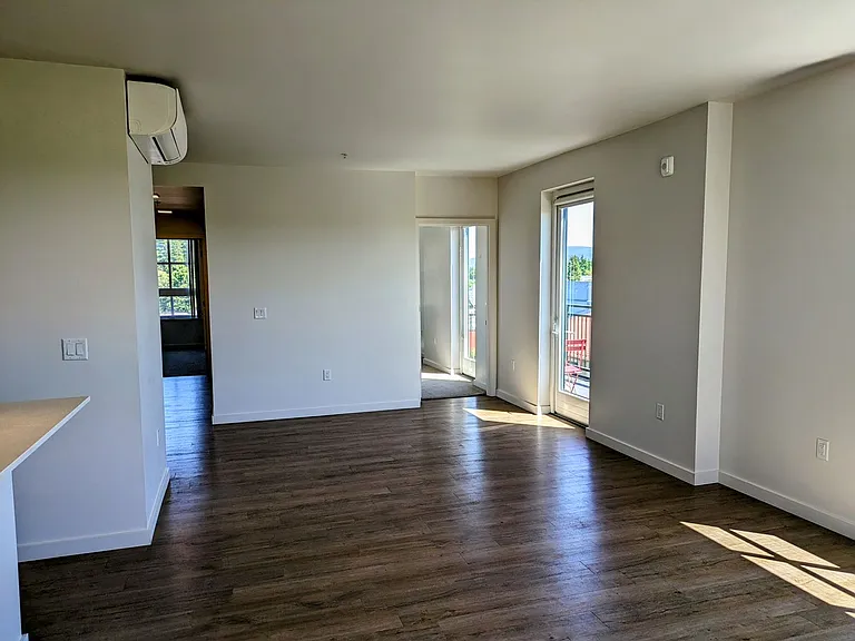 Gordon Lofts — Photo 72