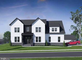 7211 Barnett Rd, Bethesda, MD 20817