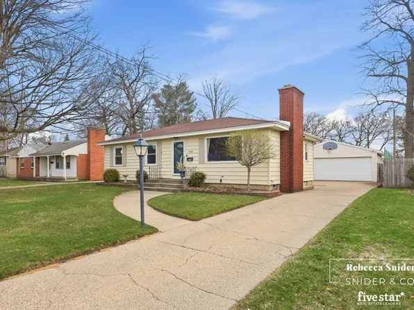 4108 Herman Ave SW, Wyoming, MI 49509
