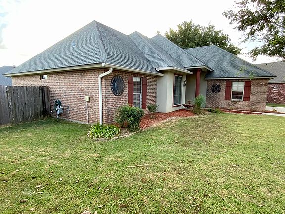 5th image of 121 Cranberry Dr